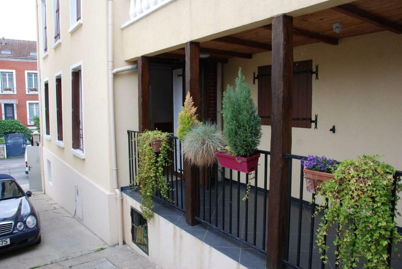 Ferienwohnung Quartier Pavillonnaire Rosny-sous-Bois Exterior foto